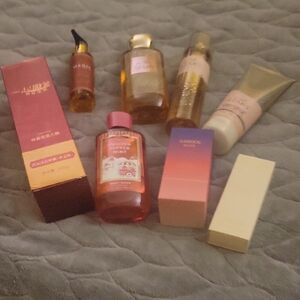 Women's Bath & Body Sets